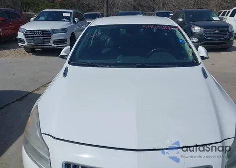 2013 Buick Regal Premium 1 z USA, uszkodzony, nr VIN 2G4GS5ER7D9226539